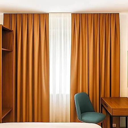 Hotel Lillys Munchen 3*