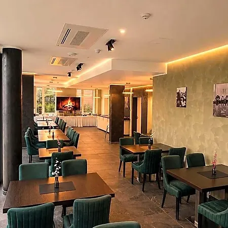 Lillys Munchen Hotel Unterschleissheim