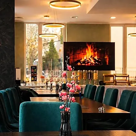 Hotel Lillys Munchen 3*